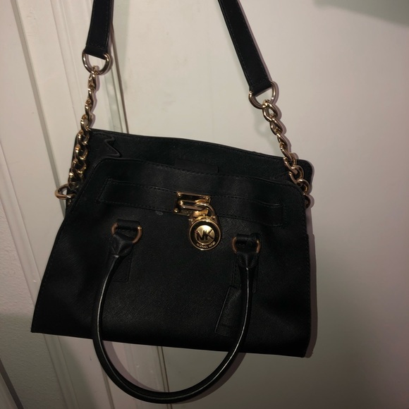 Michael Kors Purse with wristlet - Picture 2 of 7